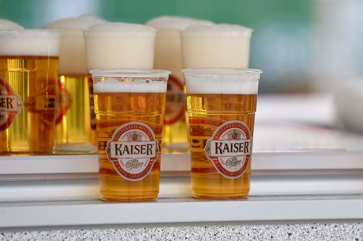 Kaiserlicher Langstreckenlauf: Kaiser Bier erfrischt am Oberbank Donau Marathon