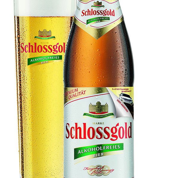 Schlossgold-Promotion 2015: „Das Leben aktiv genießen“ - Glas und Flasche