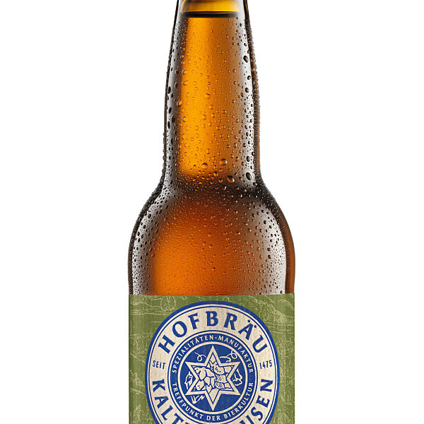Die Kaltenhauser Edition Zirbe beweist durch angenehme Trinkbarkeit, auch beim Geschmack passen Bier und Baum gut zusammen.