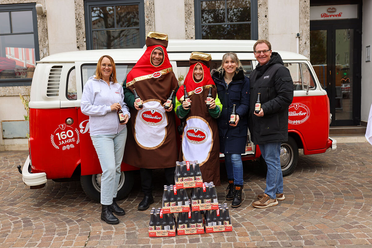 Pünktlich zu Faschingsbeginn wurde die Villacher Bevölkerung geschmacklich passend mit dem Villacher JubiLEIumsbier auf die närrische Zeit eingestimmt.